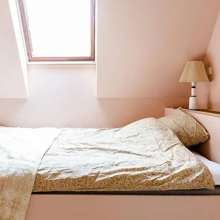 House From 1924 With Sea View In Front Yard *