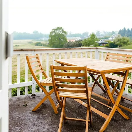 House From 1924 With Sea View In Front Yard